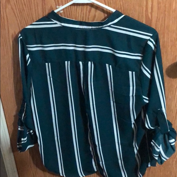 Rue21 striped shirt - Picture 4 of 4